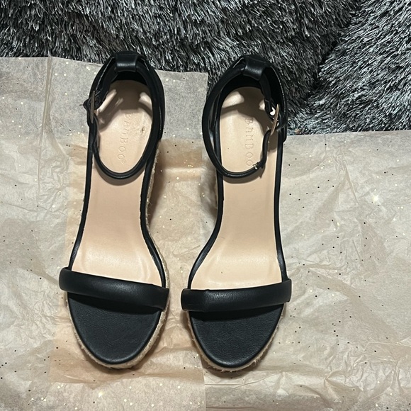Open toe wedge platform heels - Picture 4 of 5